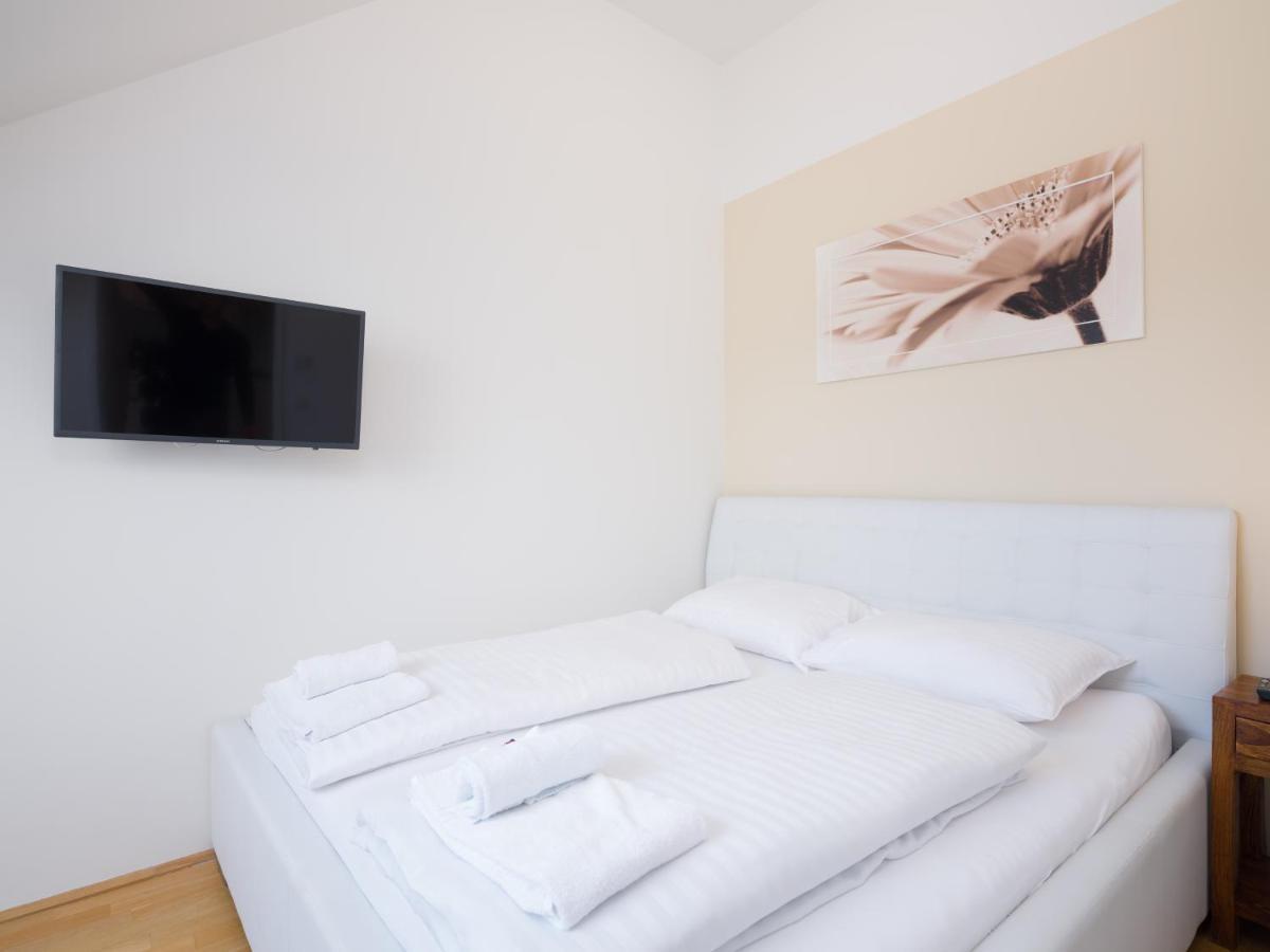 Vienna Stay Apartments Pezzl 1170 Ngoại thất bức ảnh
