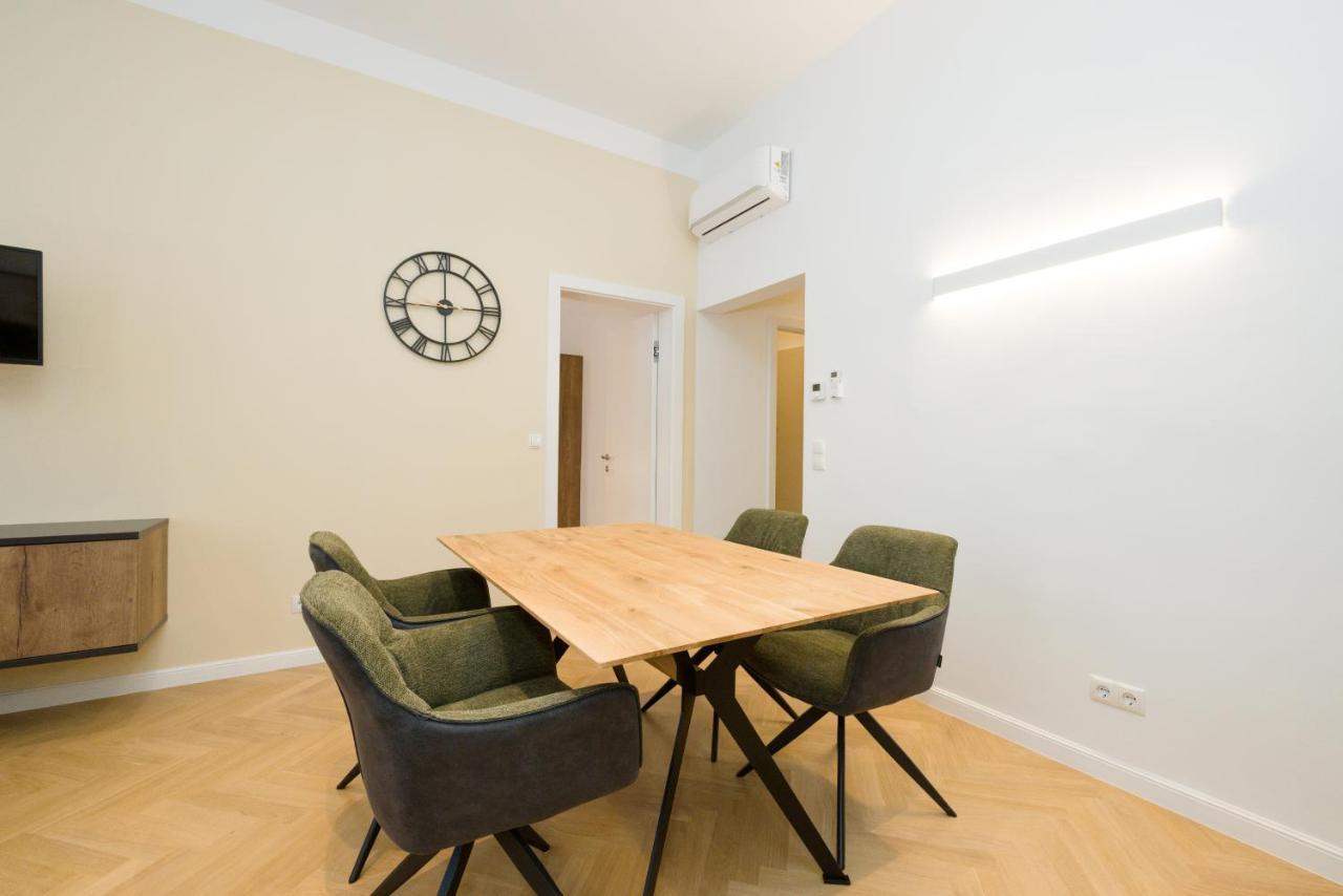 Vienna Stay Apartments Pezzl 1170 Ngoại thất bức ảnh