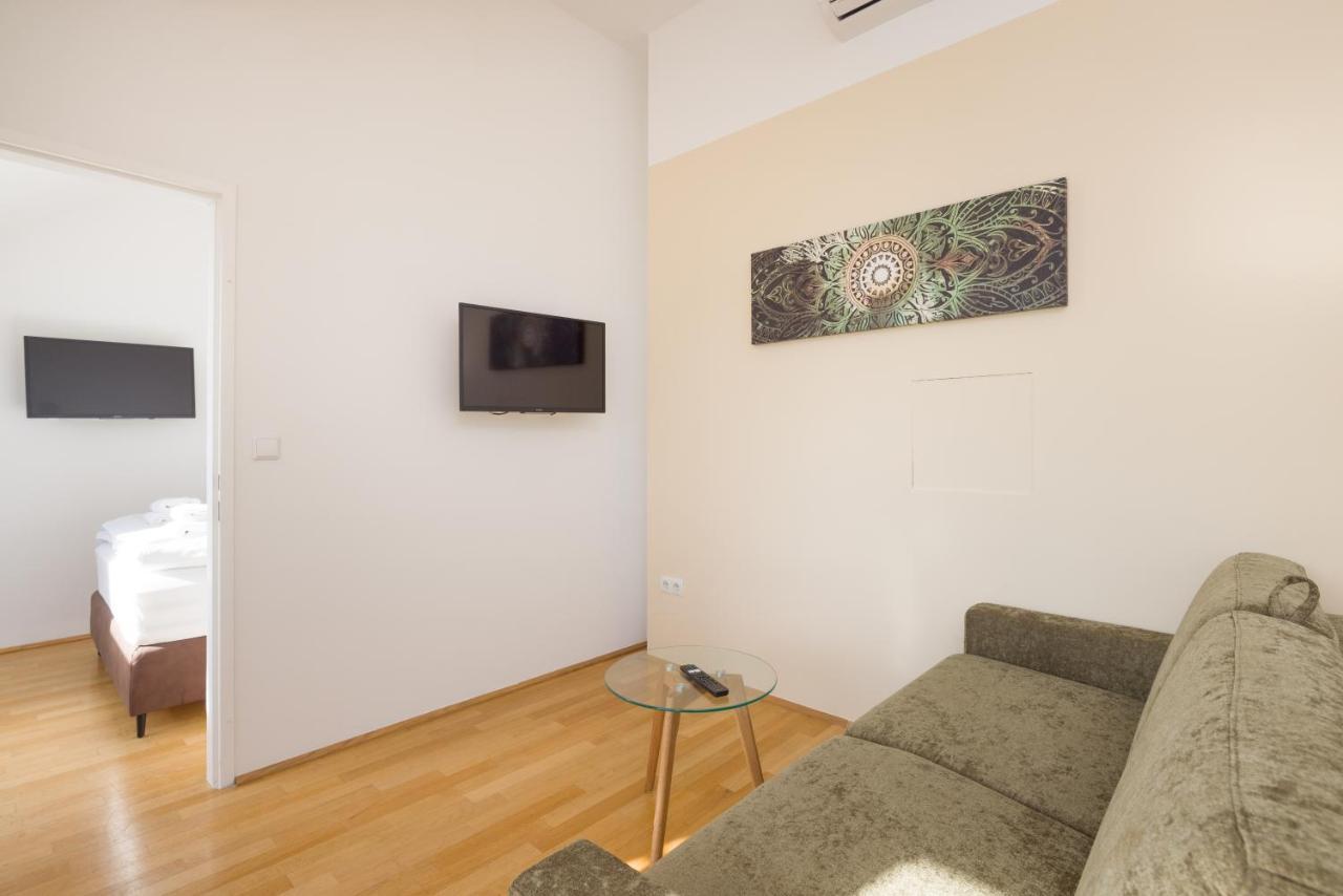Vienna Stay Apartments Pezzl 1170 Ngoại thất bức ảnh