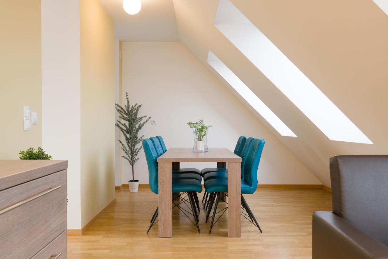 Vienna Stay Apartments Pezzl 1170 Ngoại thất bức ảnh
